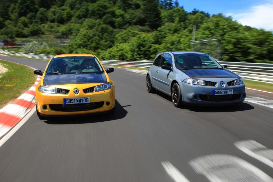  Renault Megane RS R26.R 2008 года  (фото 86 из 86)